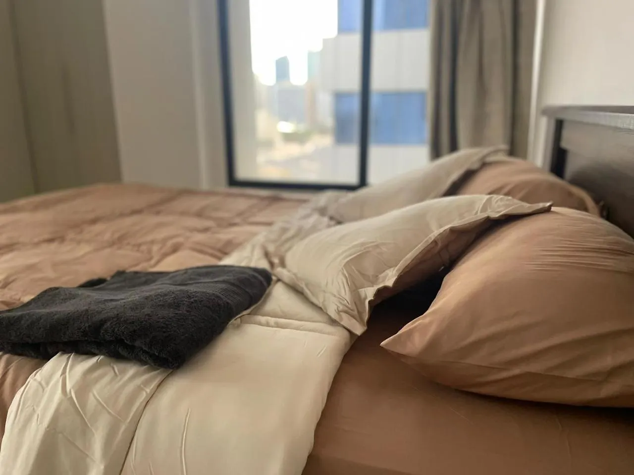 Hostel Adorable Master Room - Heart Of Abu Dhabi United Arab Emirates